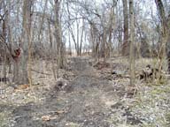 The new CUT-THROUGH TRAIL from EMF TRAIL to RIVERFRONT TRAIL.